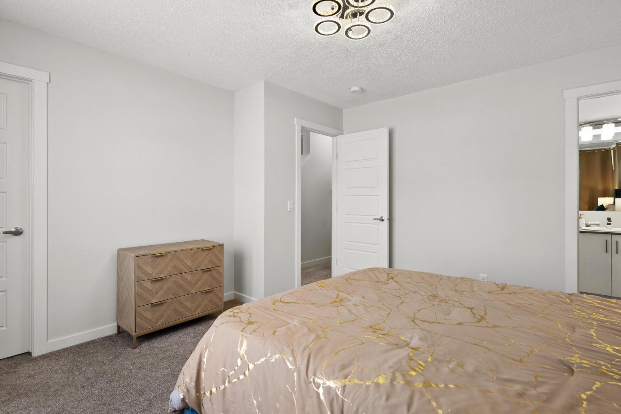 Globalstay New Apartments In Cranbrook Free Street Parking Calgary Exterior photo