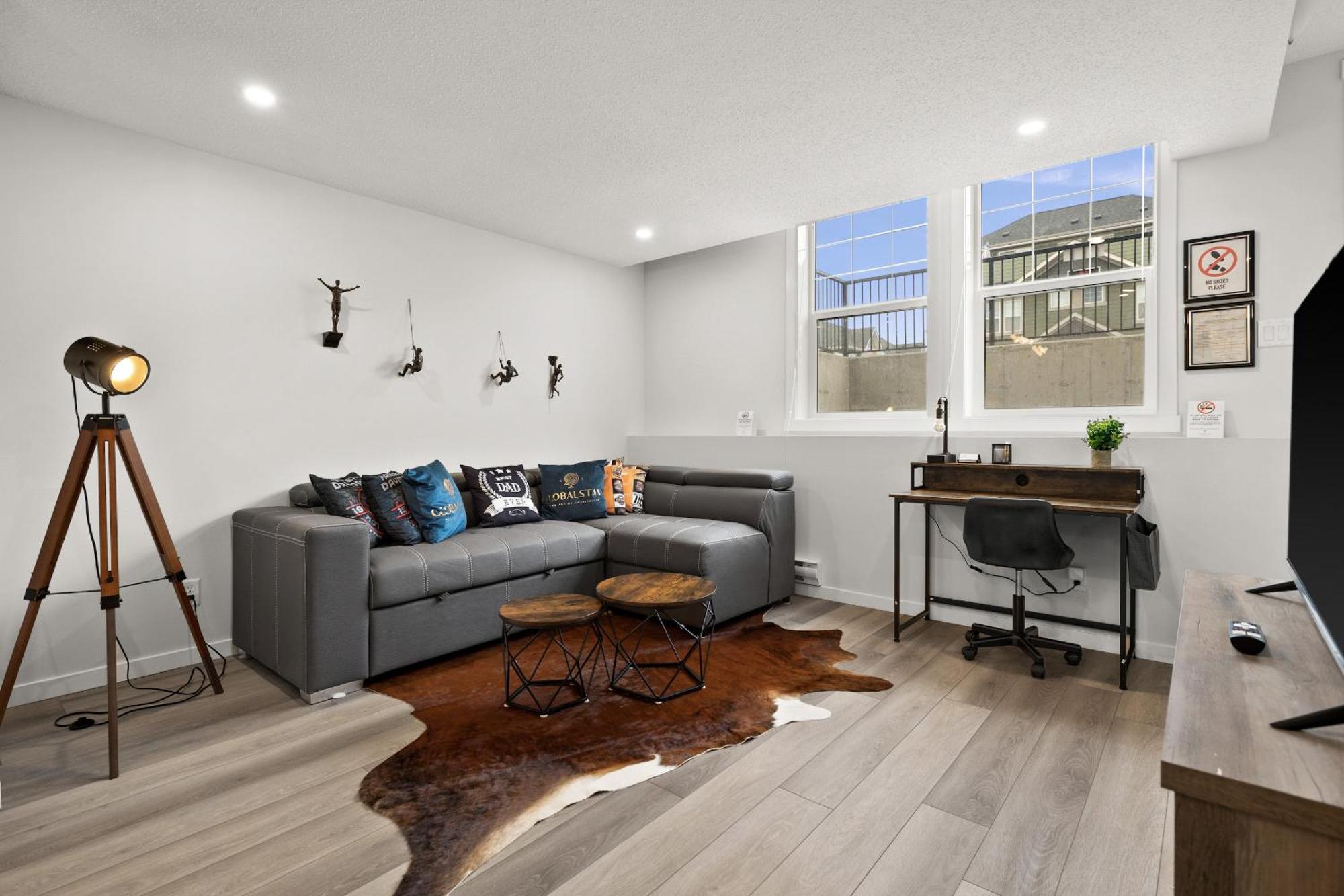 Globalstay New Apartments In Cranbrook Free Street Parking Calgary Exterior photo